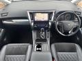 2016 Toyota Alphard