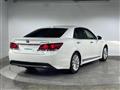 2013 Toyota Crown Hybrid