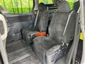 2011 Toyota Vellfire