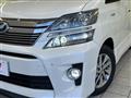 2013 Toyota Vellfire