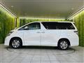 2013 Toyota Vellfire