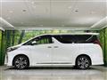 2020 Toyota Alphard Hybrid