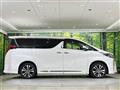 2020 Toyota Alphard Hybrid