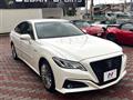 2018 Toyota Crown Hybrid