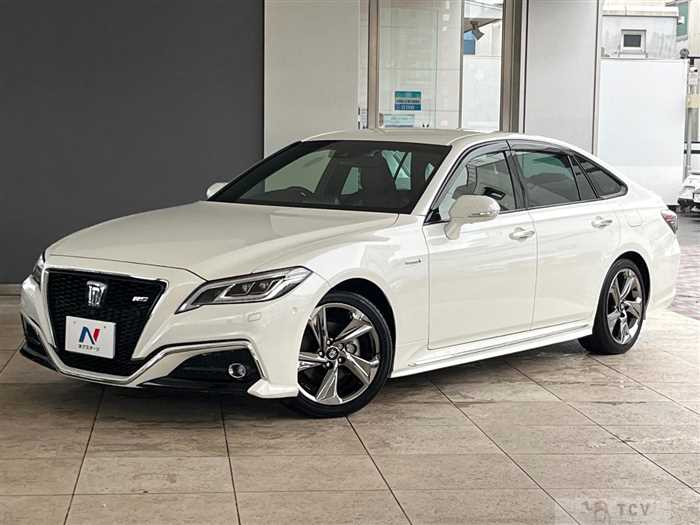 2019 Toyota Crown Hybrid