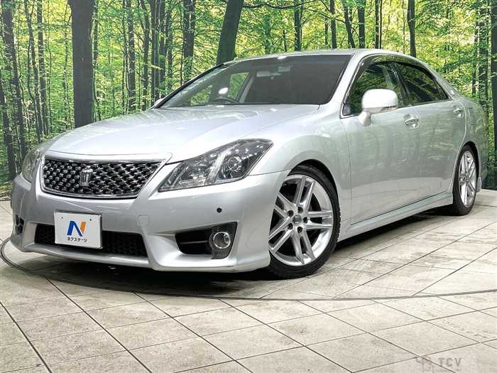 2011 Toyota Crown