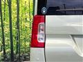 2016 Daihatsu Tanto