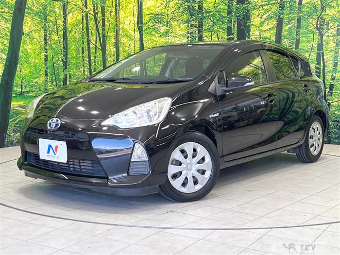 2012 Toyota AQUA