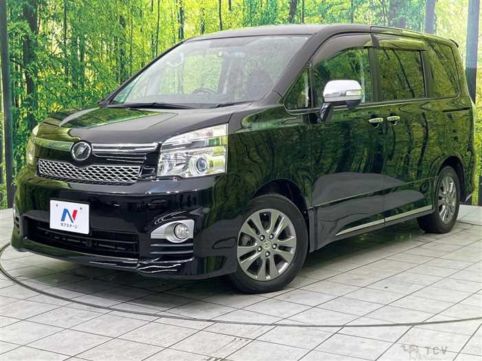 2013 Toyota Voxy