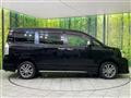 2013 Toyota Voxy