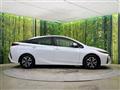2019 Toyota Prius PHV