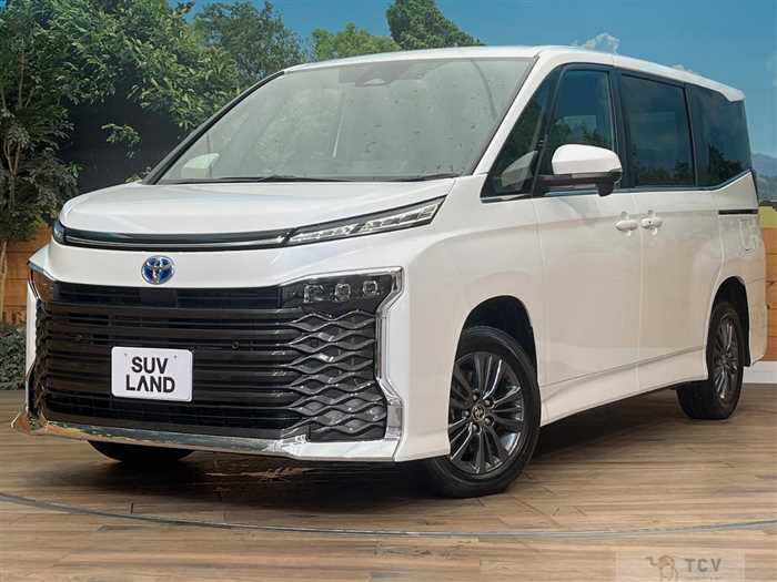 2025 Toyota Voxy