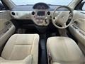2010 Toyota Sienta