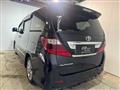 2011 Toyota Alphard G