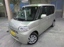 2012 Daihatsu Tanto