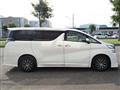 2015 Toyota Vellfire