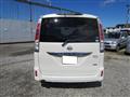2011 Nissan Serena