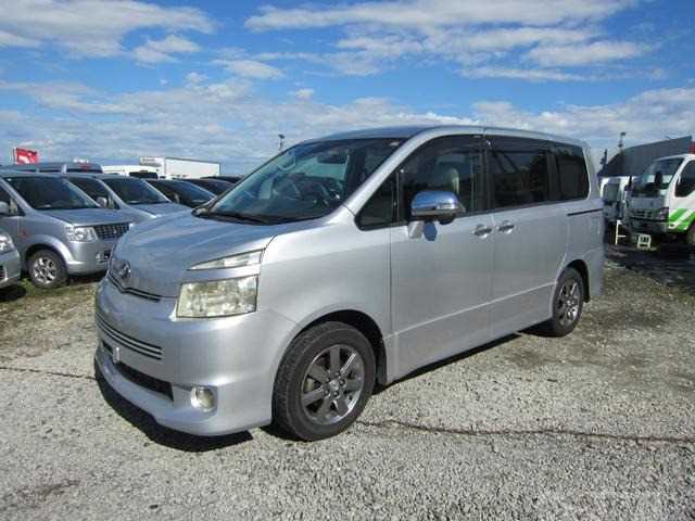 2010 Toyota Voxy