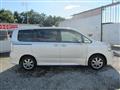 2010 Toyota Voxy