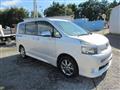 2010 Toyota Voxy