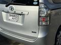 2012 Toyota Voxy