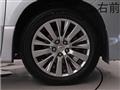 2012 Toyota Alphard Hybrid