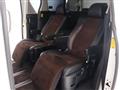 2014 Toyota Alphard G