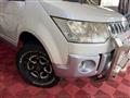 2012 Mitsubishi Delica D5