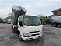 2011 Hino Dutro
