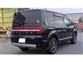 2012 Mitsubishi Delica D5