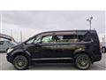 2012 Mitsubishi Delica D5