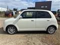 2006 Daihatsu Miragino