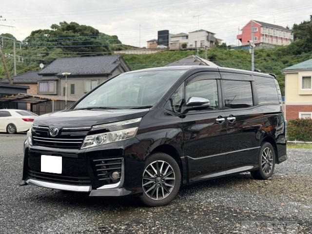 2015 Toyota Voxy