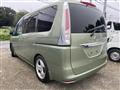 2011 Nissan Serena