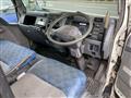 2003 Mitsubishi Canter