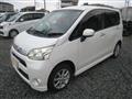2011 Daihatsu Move Custom