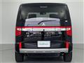 2022 Mitsubishi Delica D5