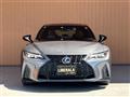 2021 Lexus IS