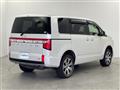 2021 Mitsubishi Delica D5