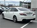 2018 Toyota Crown Hybrid