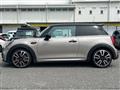 2022 BMW MINI