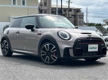 2022 BMW MINI