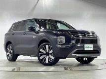 2025 Mitsubishi OUTLANDER PHEV