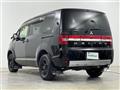 2017 Mitsubishi Delica D5