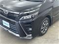 2017 Toyota Voxy
