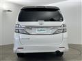 2014 Toyota Vellfire