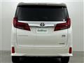 2022 Toyota Alphard Hybrid