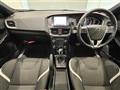 2019 Volvo V40