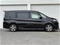 2017 Honda Step WGN