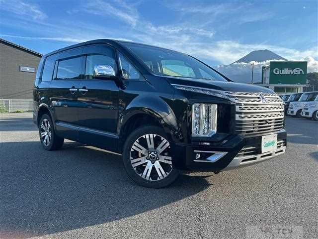 2020 Mitsubishi Delica D5
